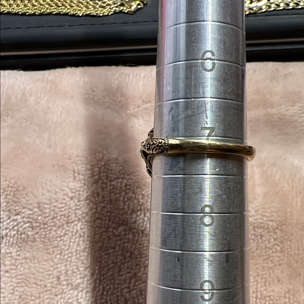 Antique 10k Solid Gold Garnet Ring Size 7. Beauti… - image 8